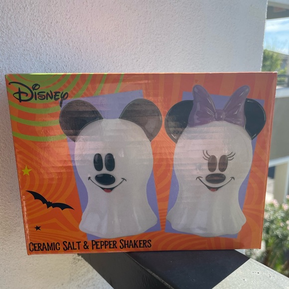 Disney Mickey And Minnie Ghost Salt And Pepper - Picture 5 of 5